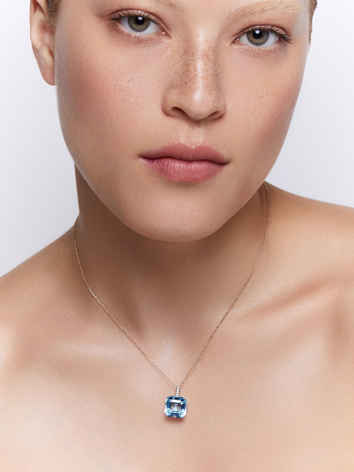 Asscher Cut Swiss Blue Topaz Necklace in 14kt Gold