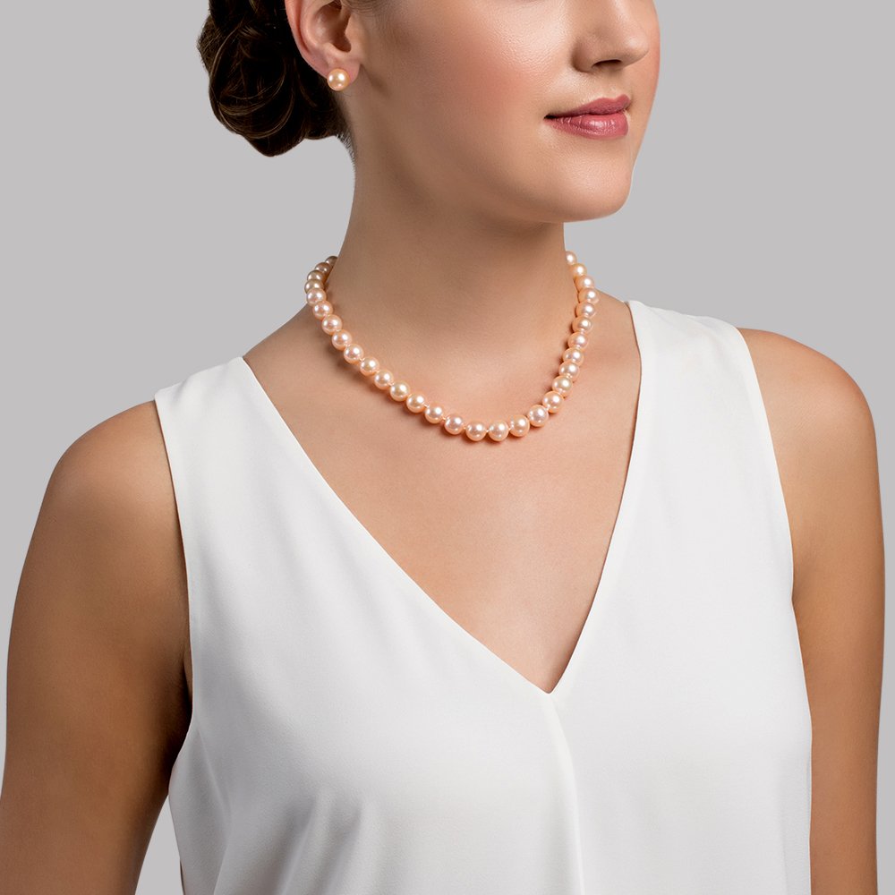 Peach Freshwater Pearl Necklace 10.5 to 11.5mm