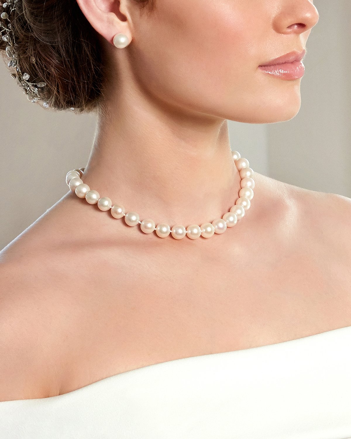 White Akoya Pearl Necklace in AAA Quality 5