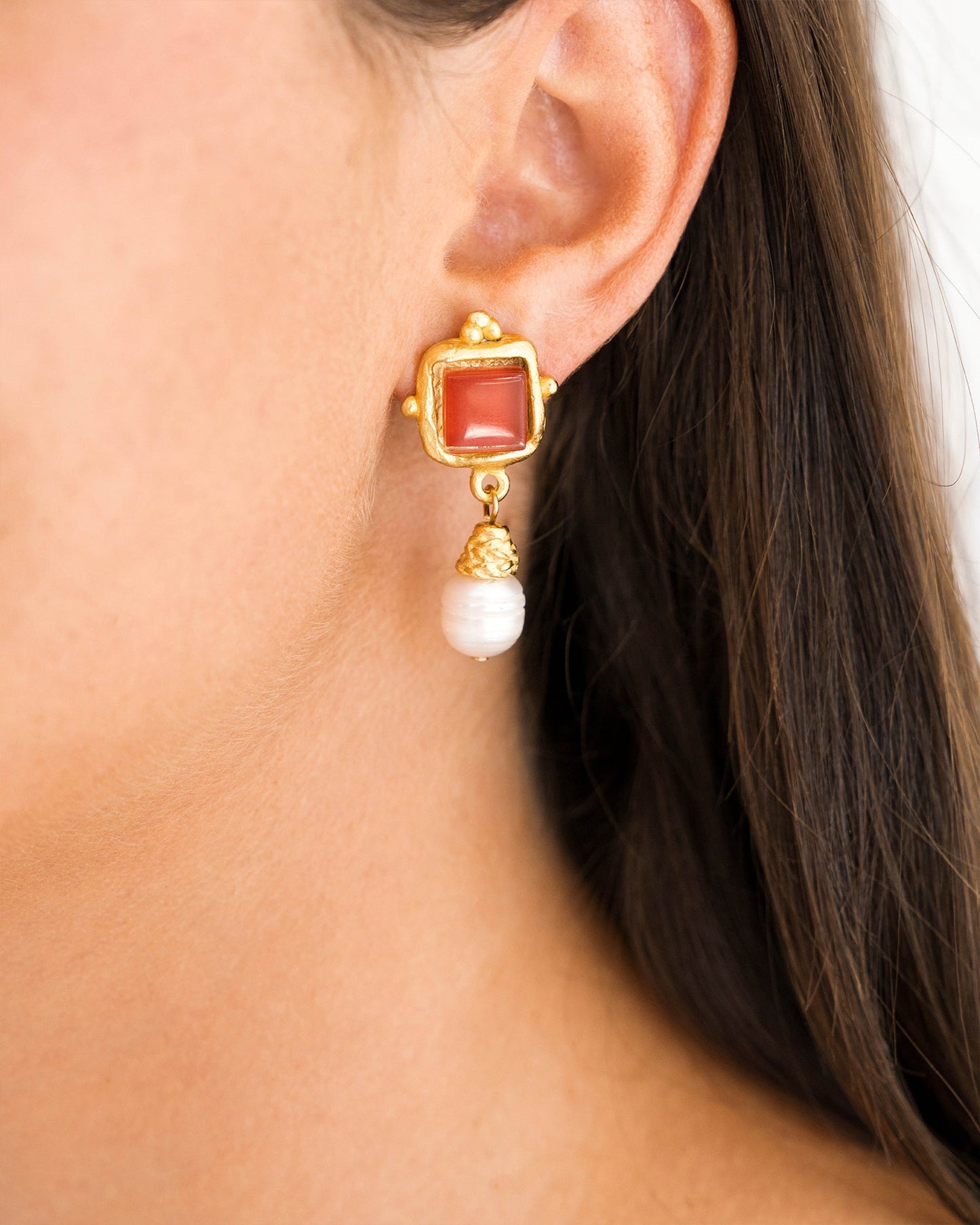 Pearl Drop Earrings in Elegant Design 3