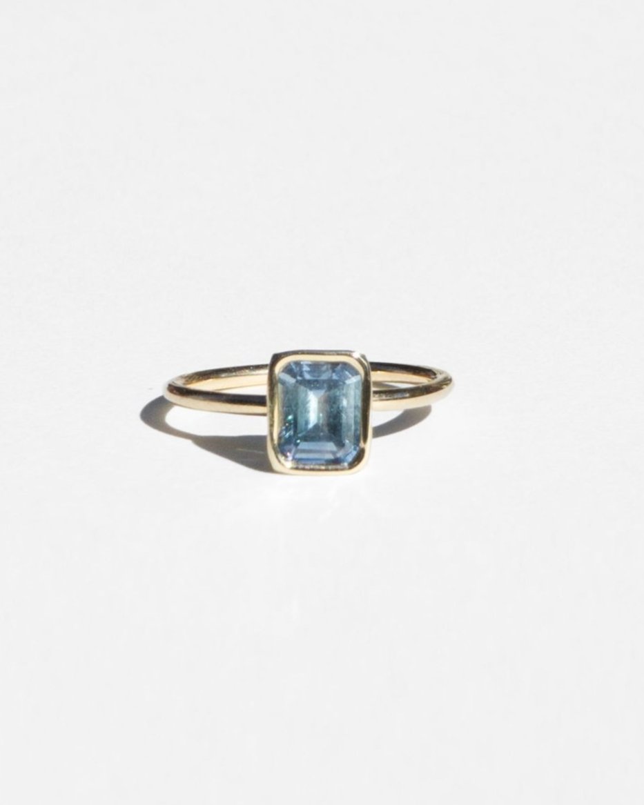 14K Blue Sapphire Floating Design Ring