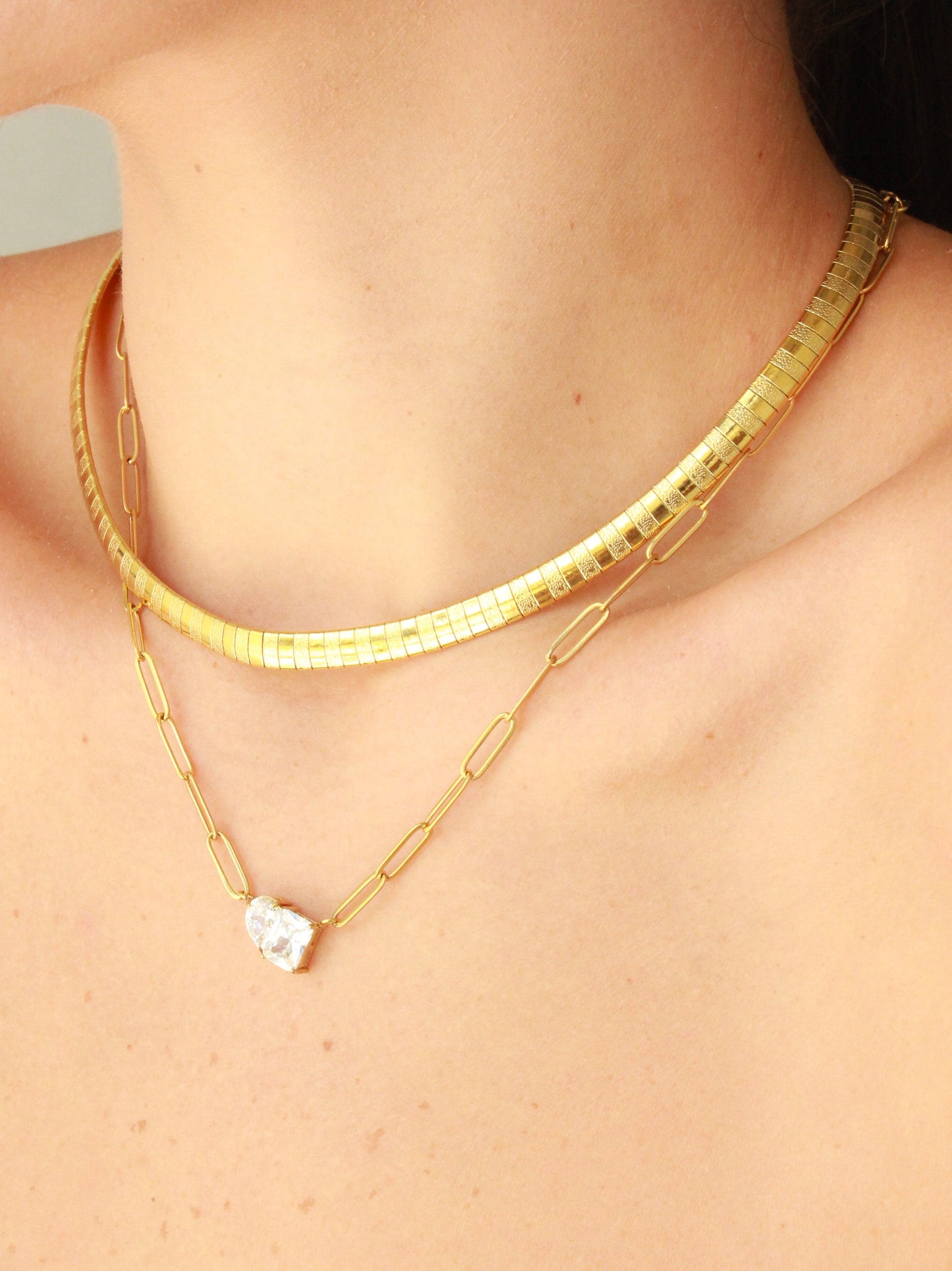 Elegant Golden Mirage Chain Necklace