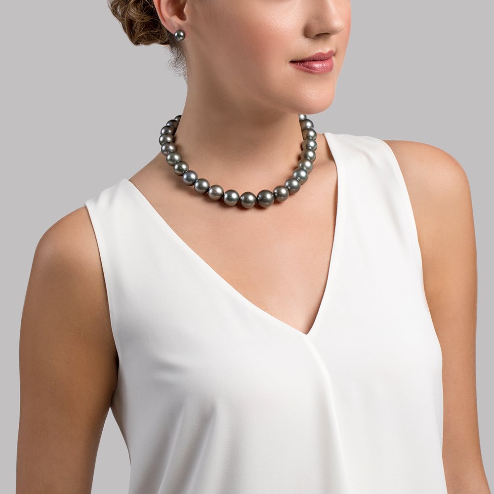 Dark Tahitian True Round Pearl Necklace 13 to 15 Millimeters