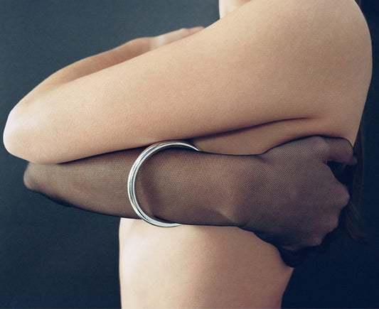 Sleek Medium Tube Bangle for Everyday Wear