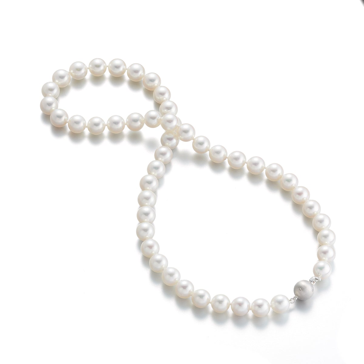 White Akoya Pearl Necklace 8.5mm Elegant Design