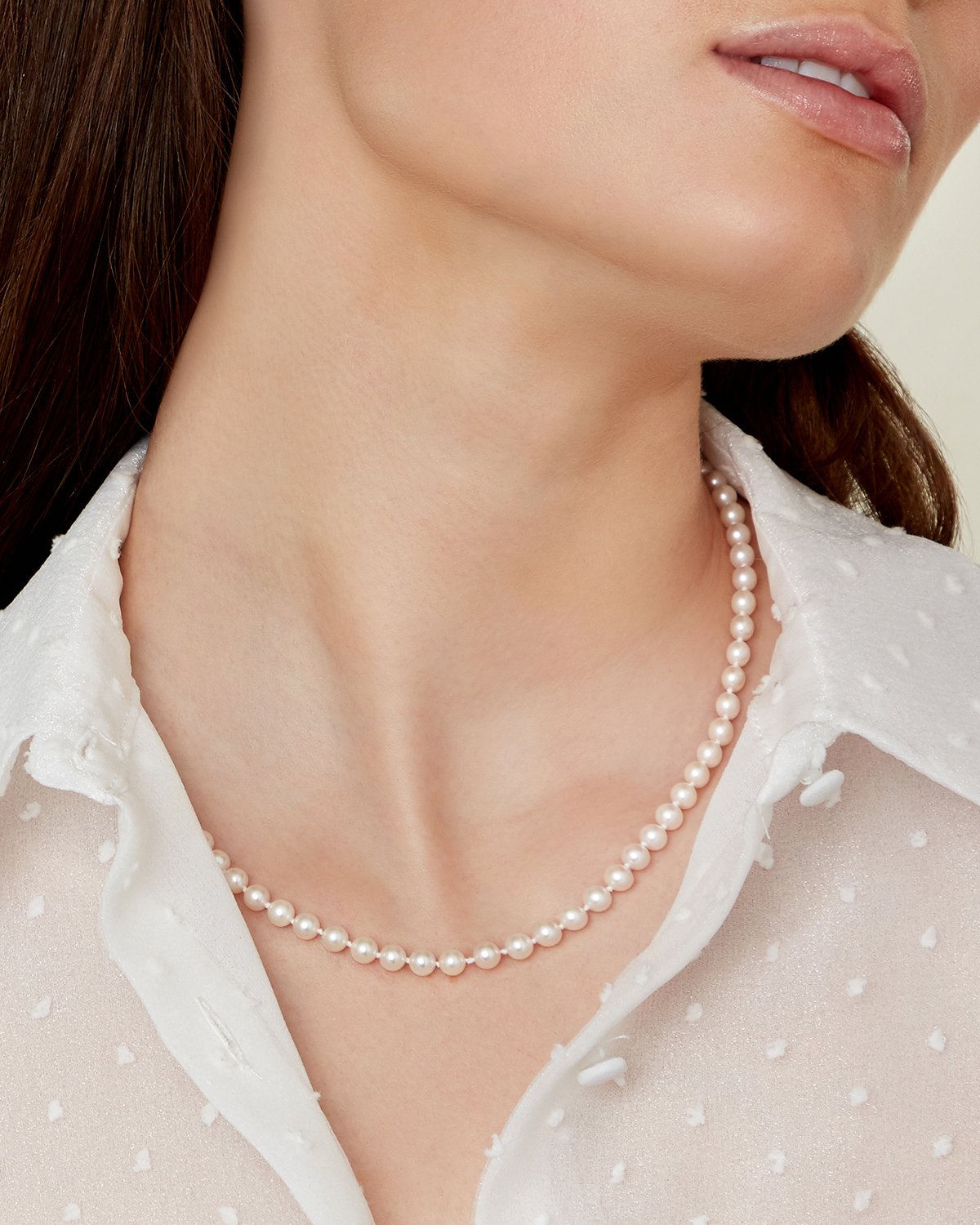 Japanese Akoya White Pearl Necklace in AAA Quality