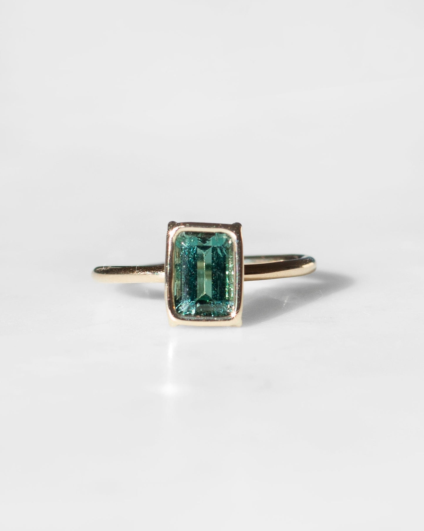 14K Green Tourmaline Diamond Floating Rings Design