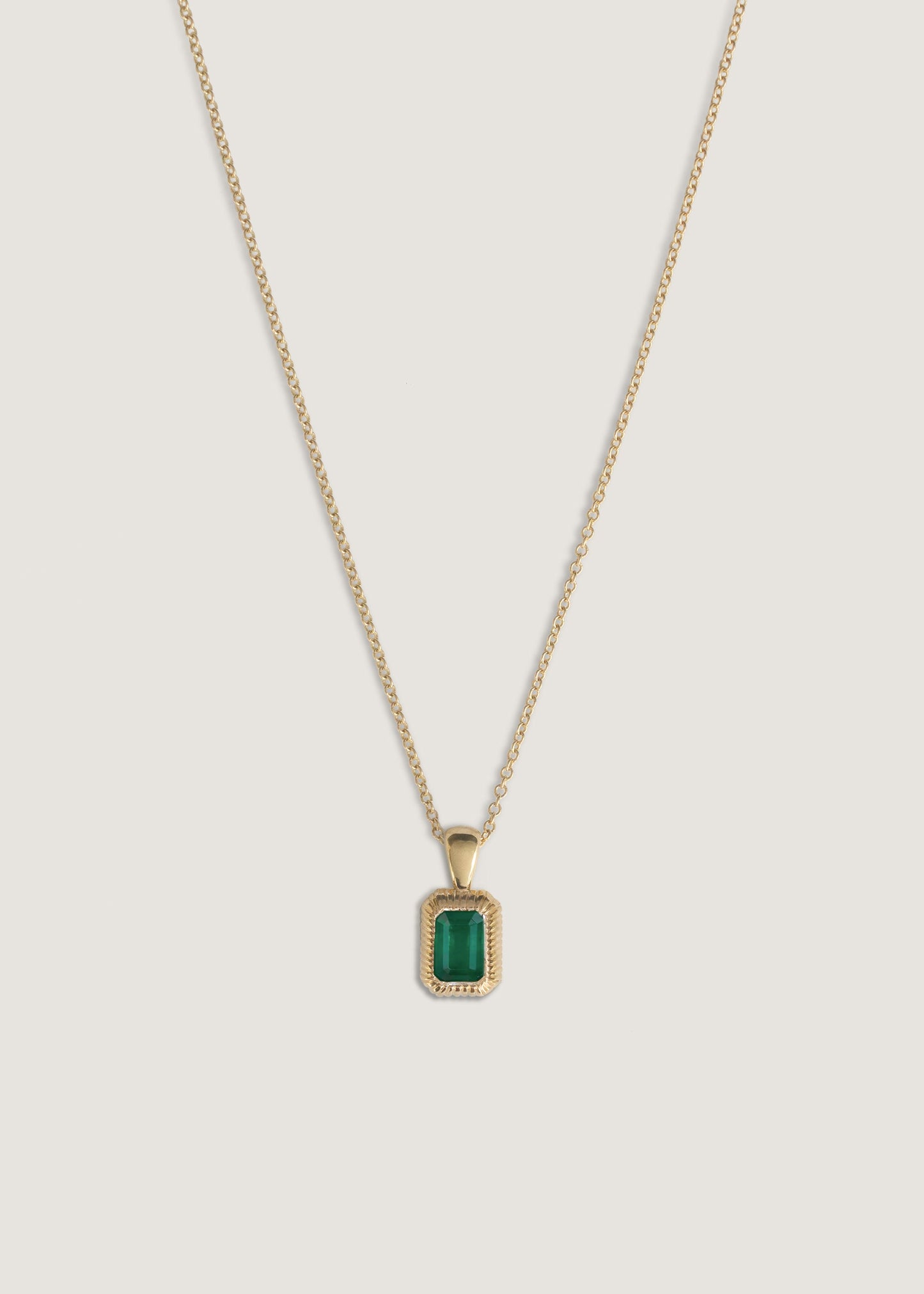 Emerald Cut Pendant Necklace with Emerald Stone 1