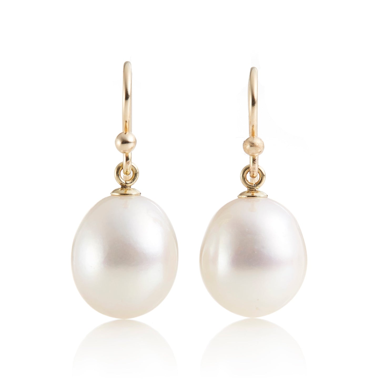 Elegant White Pearl Drop Earrings for All Occasions