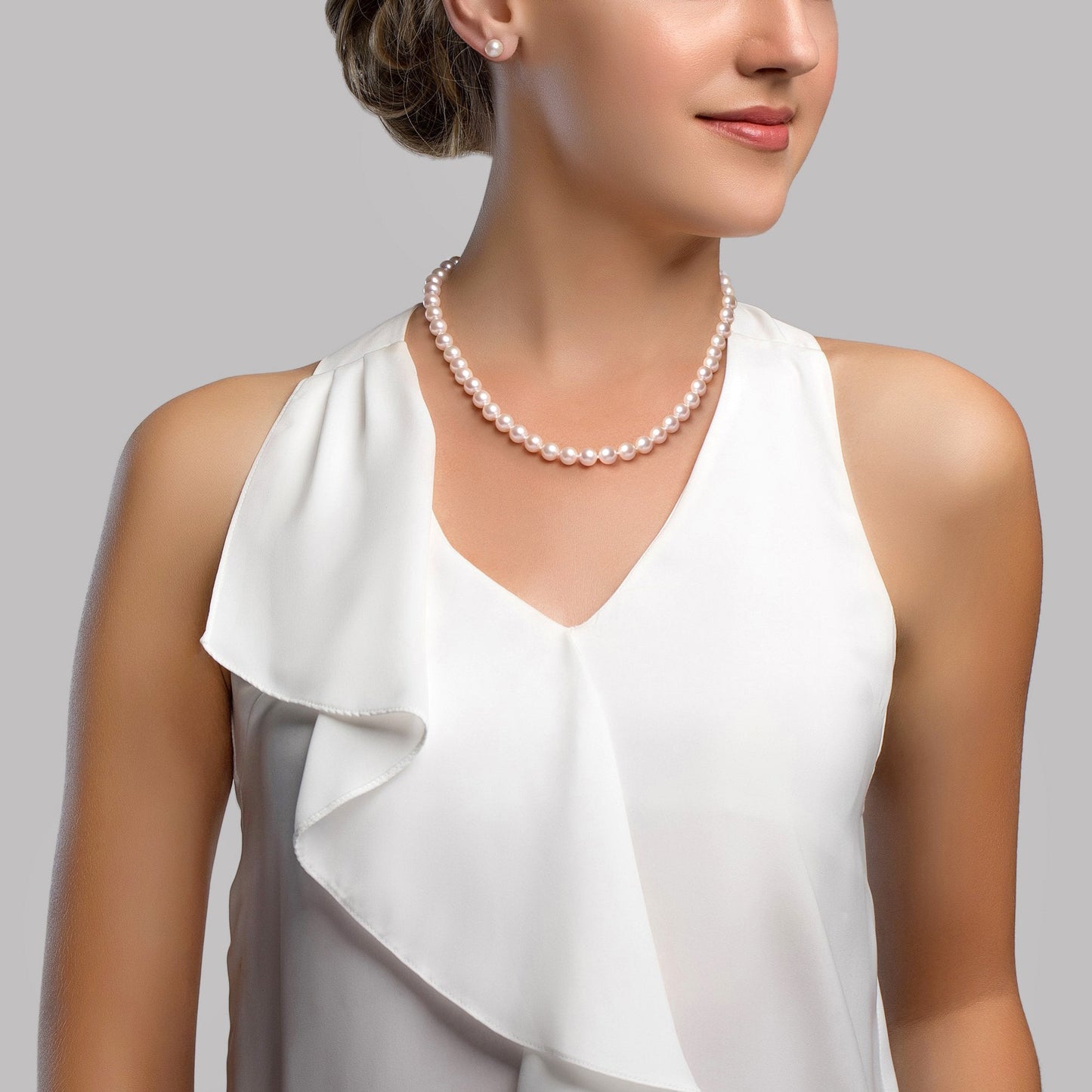 White Freshwater Pearl Necklace in AAA Quality 2