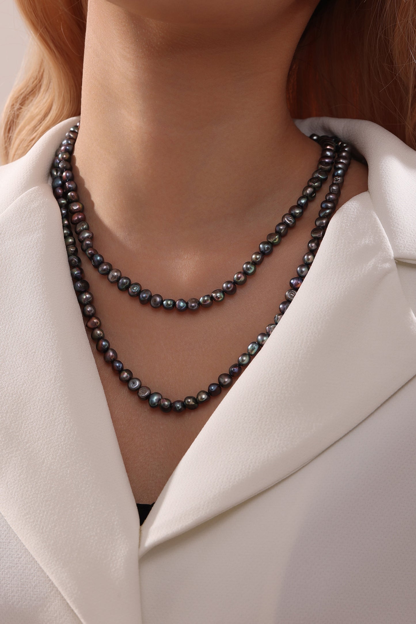 Elegant Black Baroque Pearls Beaded Necklace