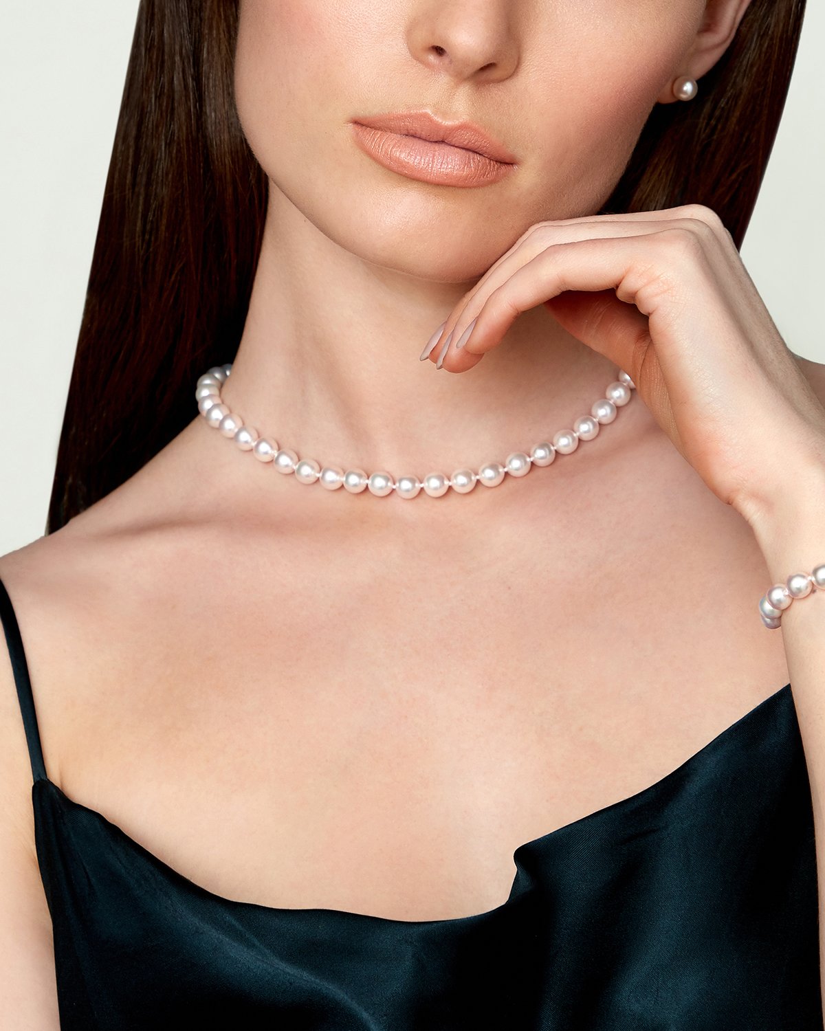 White Akoya Pearl Necklace in AAA Quality 3