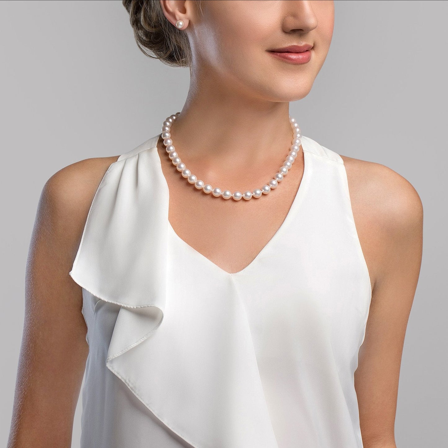 Elegant White Akoya Pearl Necklace in AA+ Quality 2