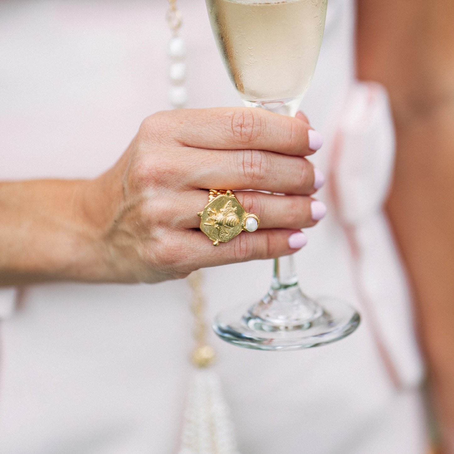 Elegant Pearl Bee Ring Design