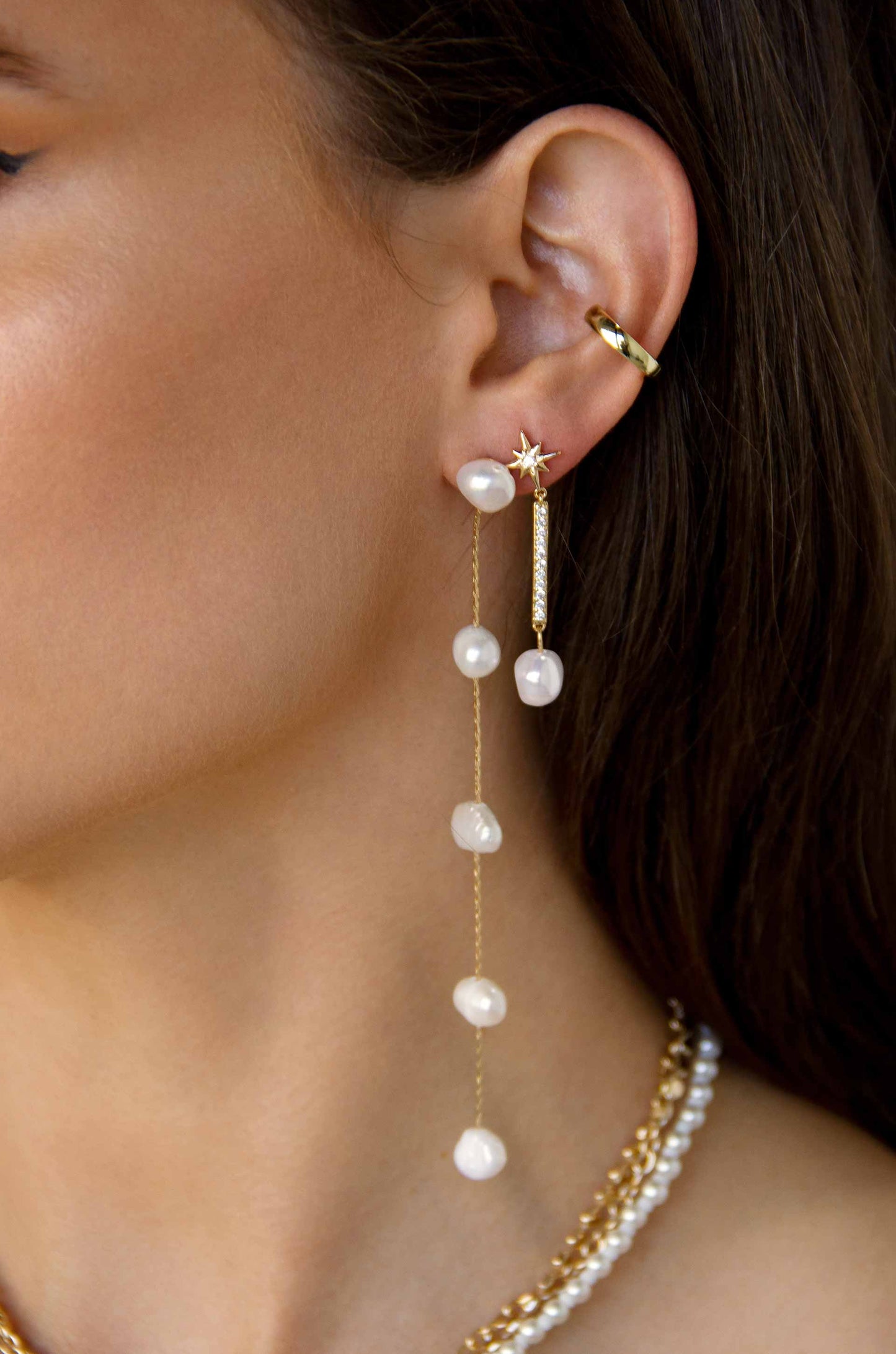 Delicate Drop Earrings with Dripping Pearls