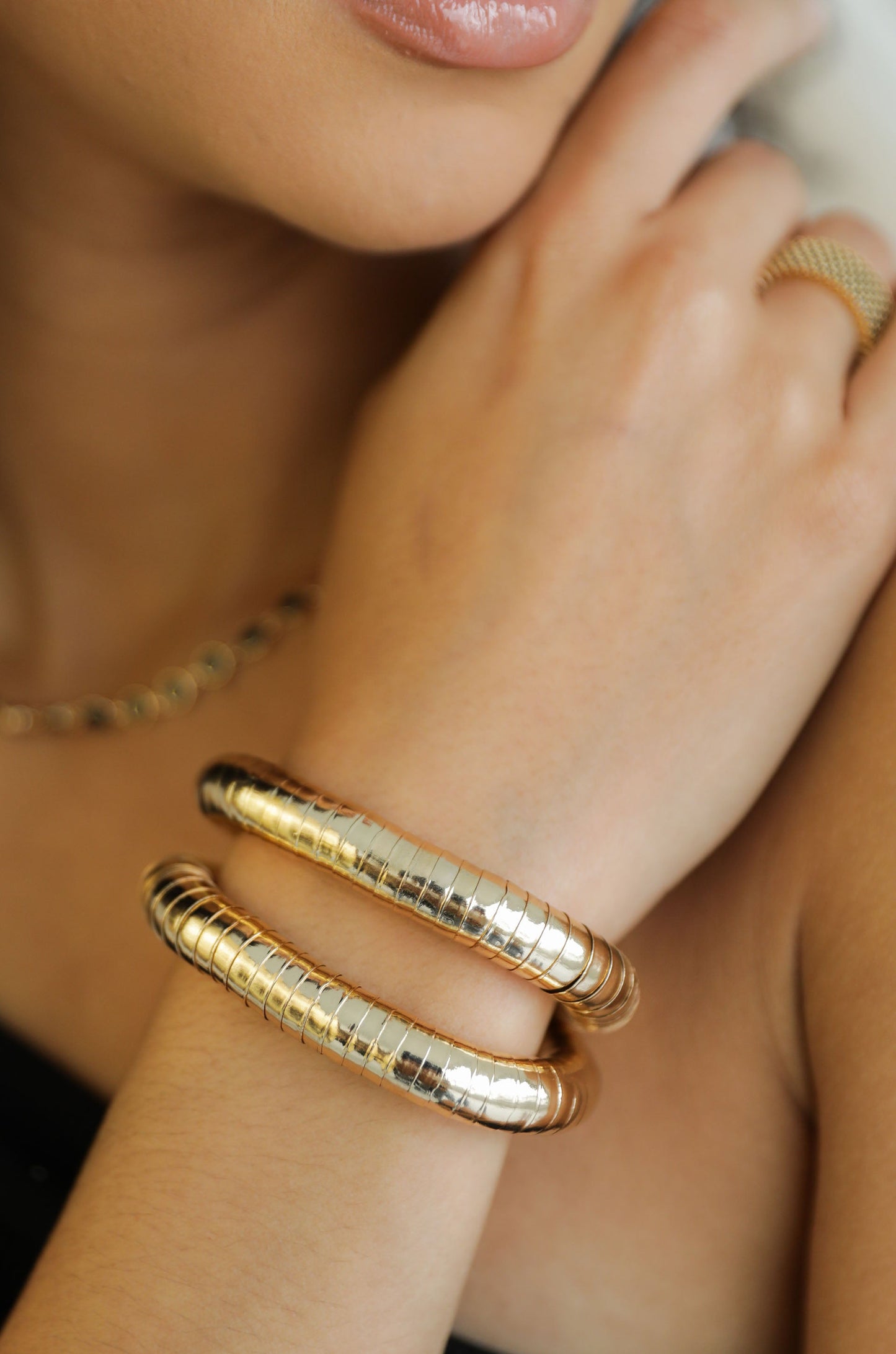 Gold Stretch Bracelet Set in Liquid Design