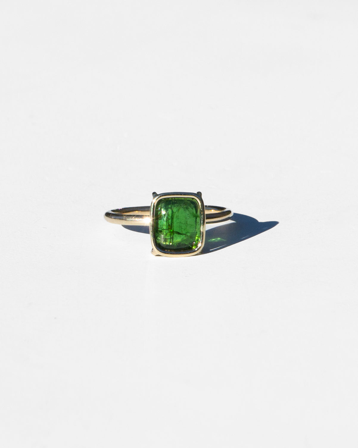 Green Tourmaline Sugarloaf Floating Ring in 14K Gold