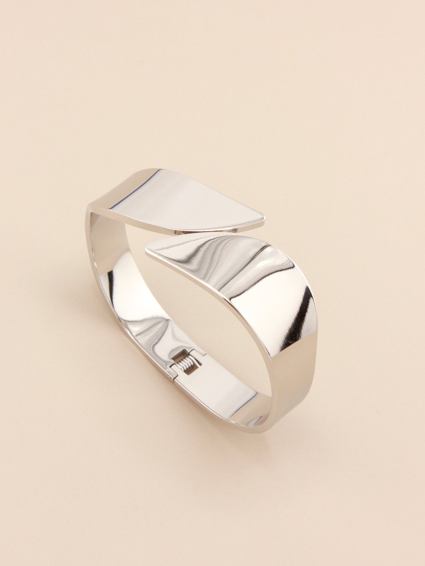 Geometric Wrap Style Bangle Bracelet