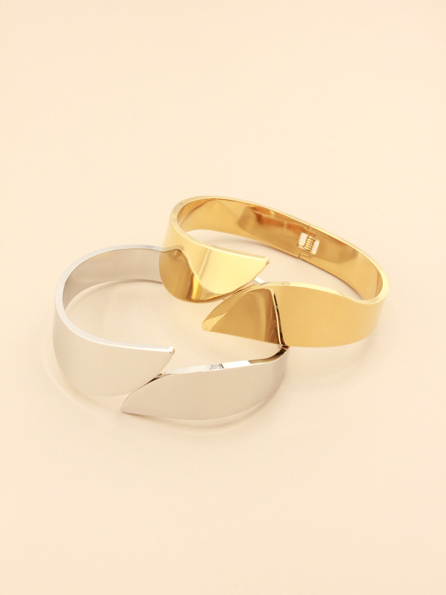 Geometric Wrap Style Bangle Bracelet