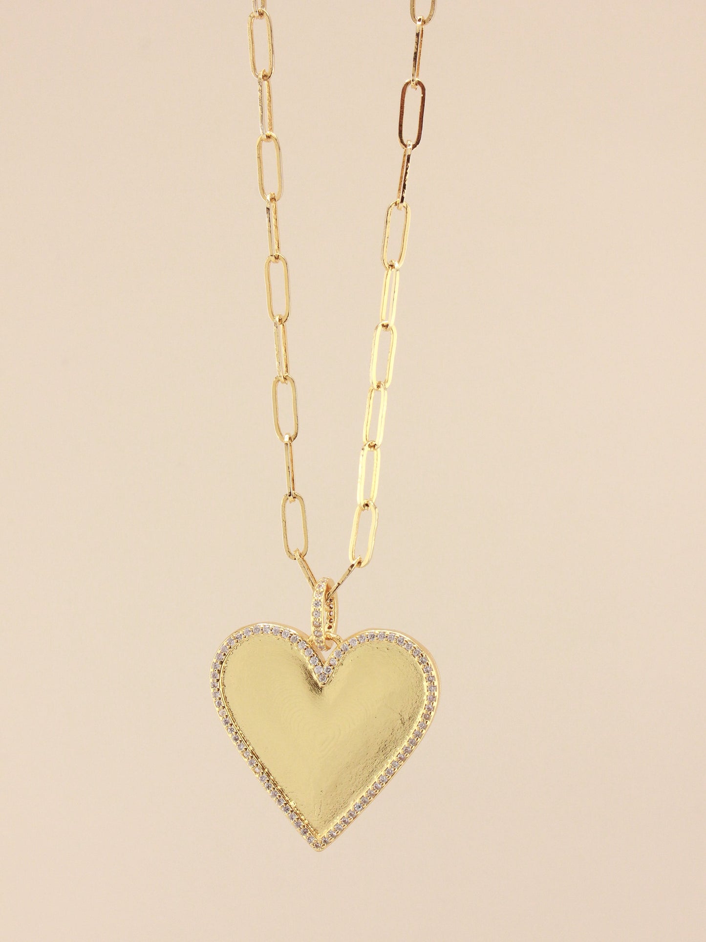 Golden Heart Clip Chain Accessory