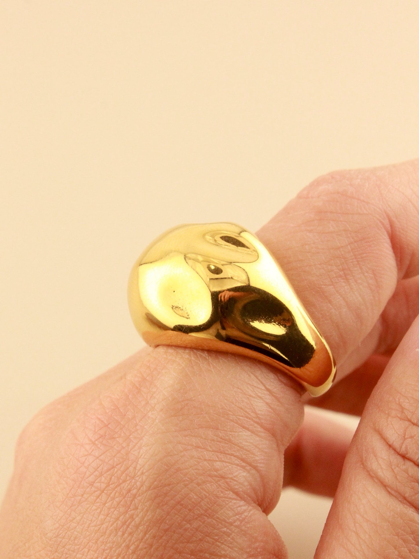 Elegant Golden Dome Design Ring