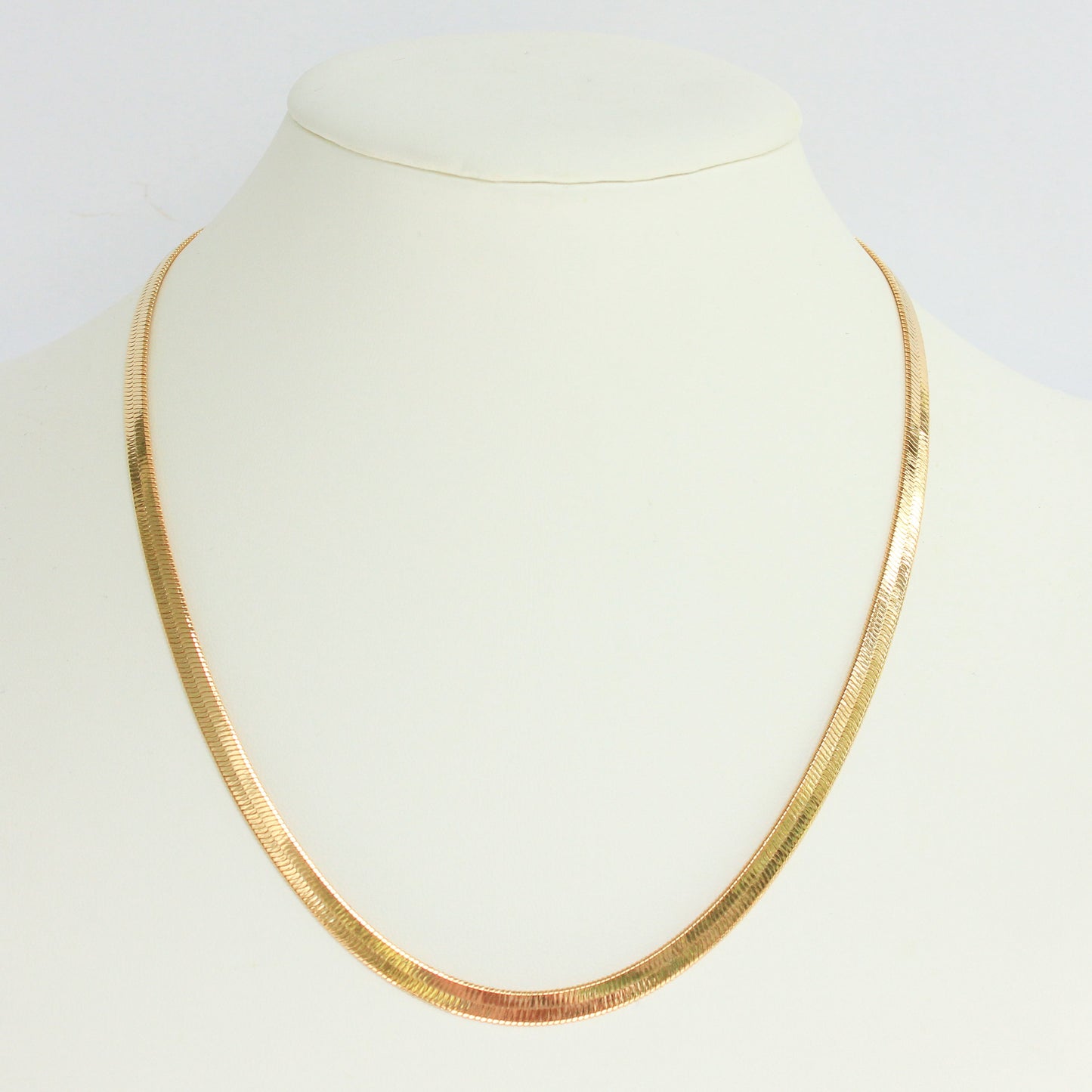 Herringbone Chain in Elegant Design