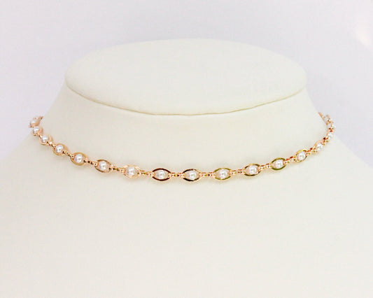 Delicate Pearl Choker Necklace for Everyday Wear