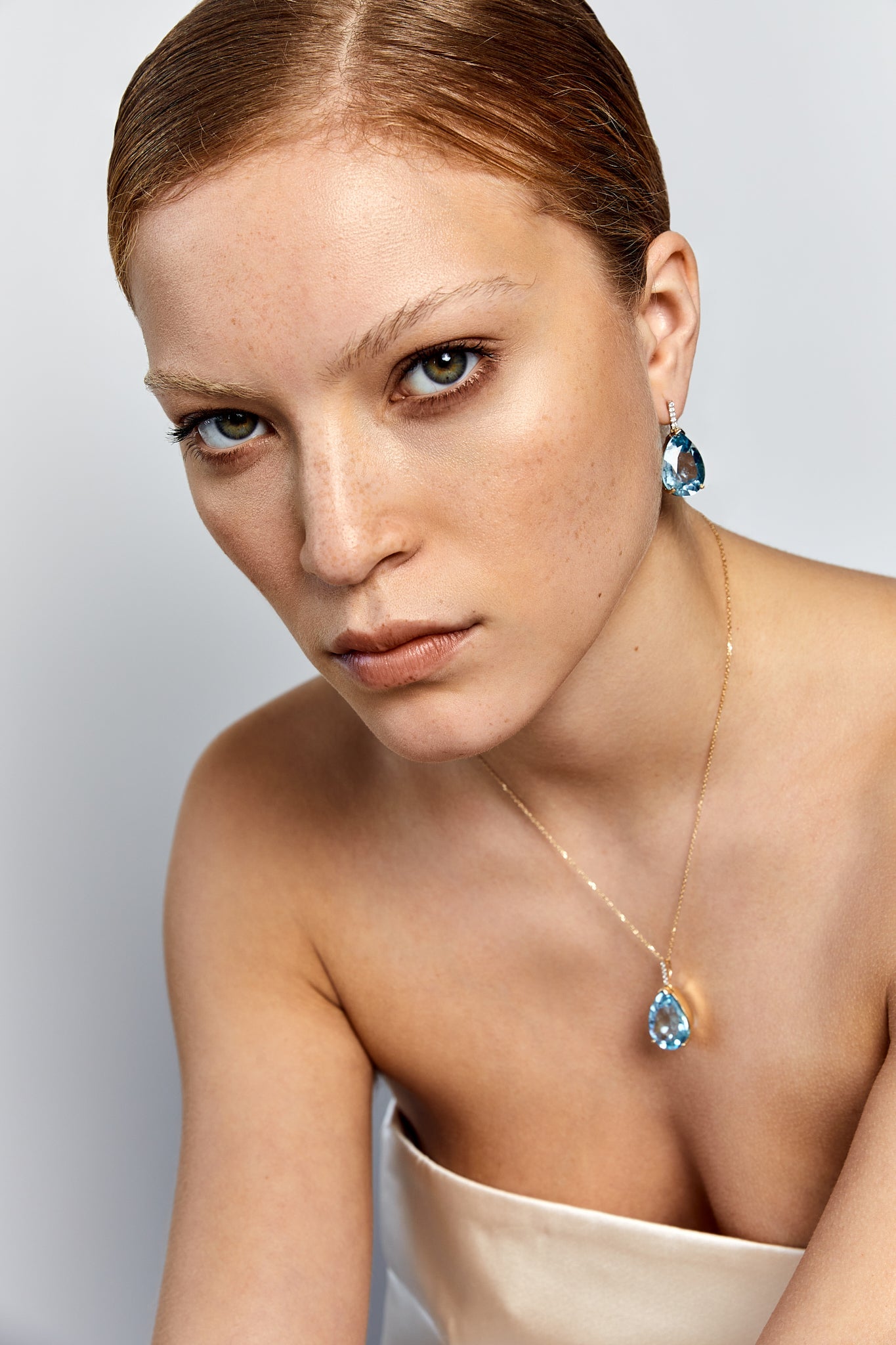 Swiss Blue Topaz Pear Necklace in 14kt