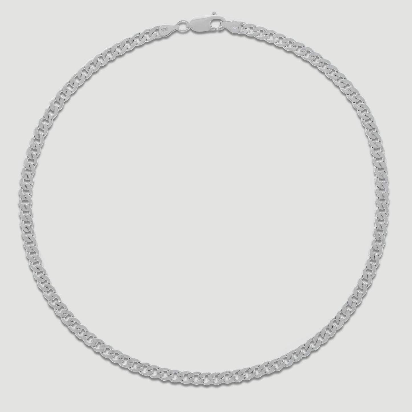 Elegant Choker Necklace in Silver Design