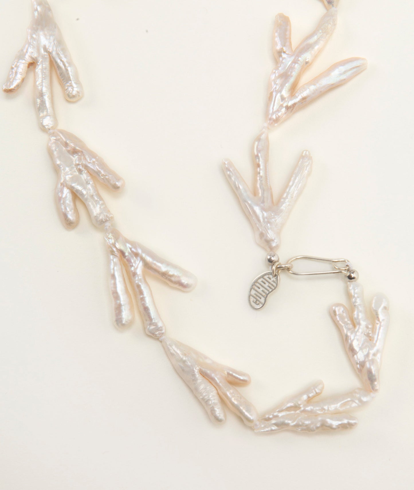 Necklace with Chicken Foot Pearls Design