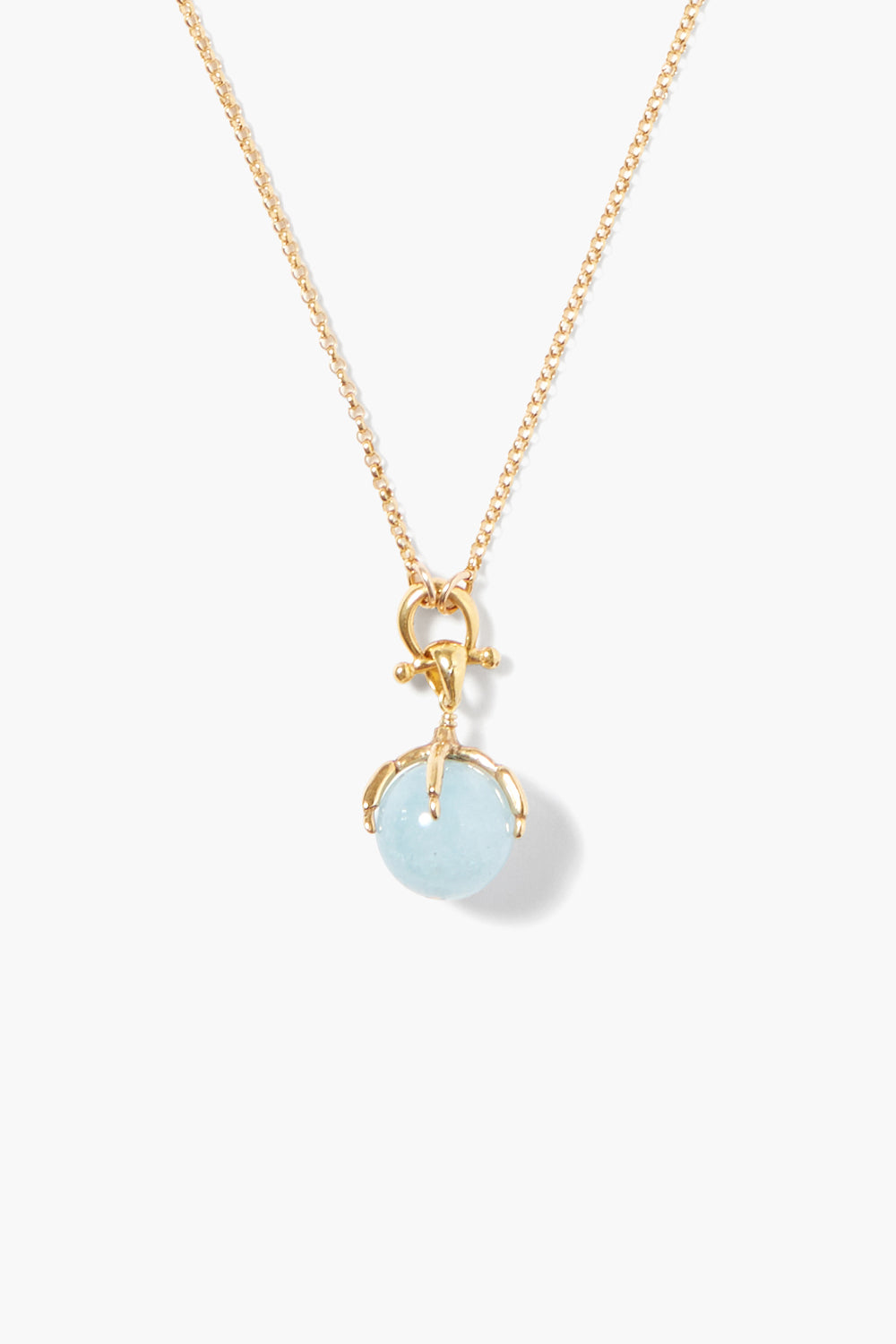 Aquamarine Pendant Necklace in Elegant Design