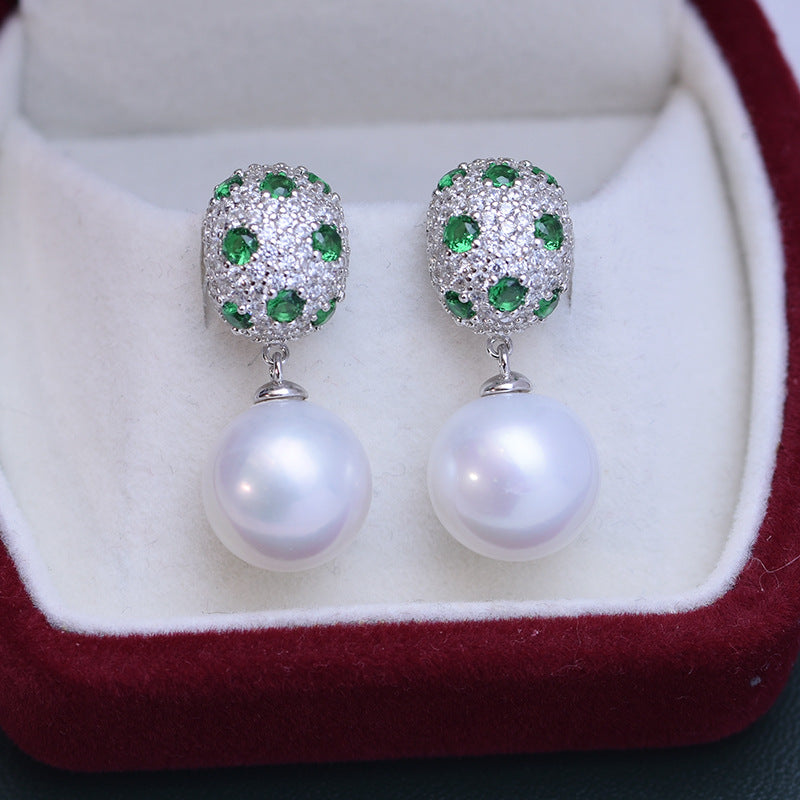 Floral Design Freshwater Pearl Earrings 11-12mm