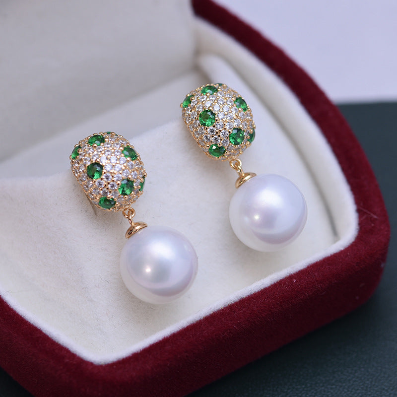 Floral Design Freshwater Pearl Earrings 11-12mm