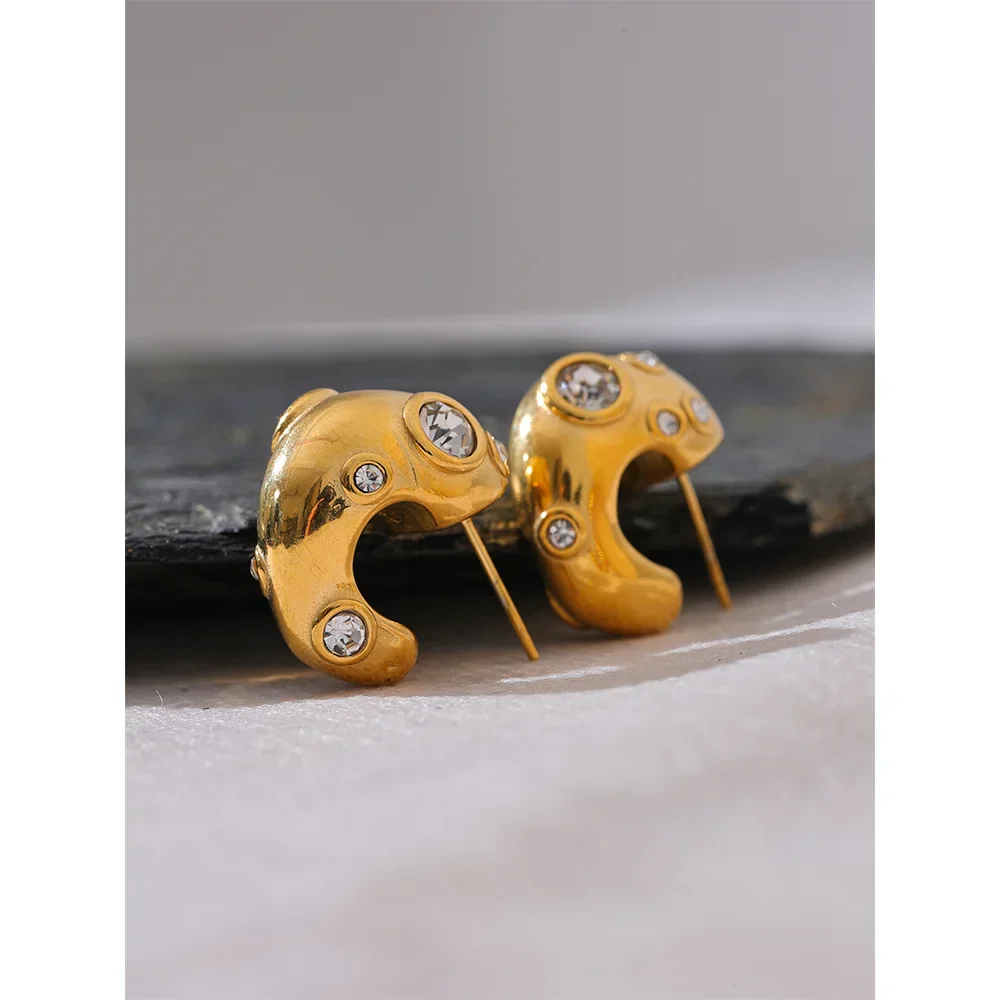 Gold Cubic Zirconia C-Shape Earrings