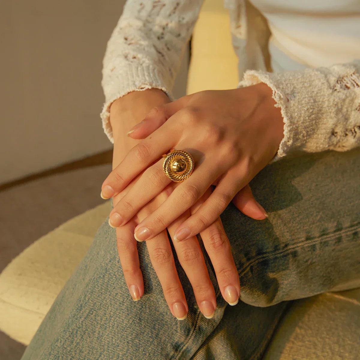 Elegant Wavy Open Ring in Silver