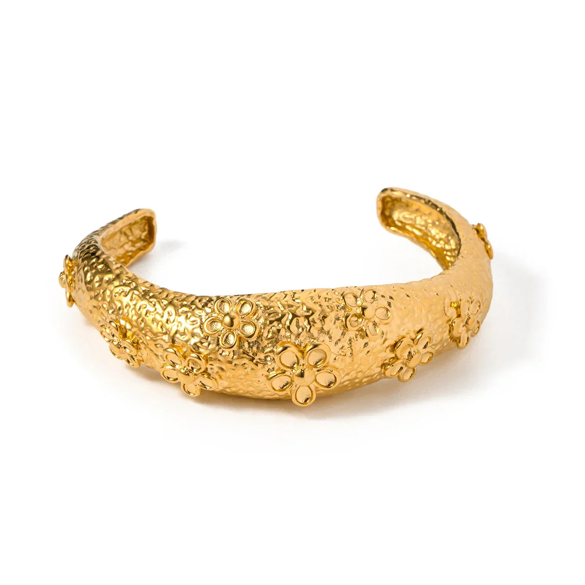 Shiny Textured Bangle in Durable Metal