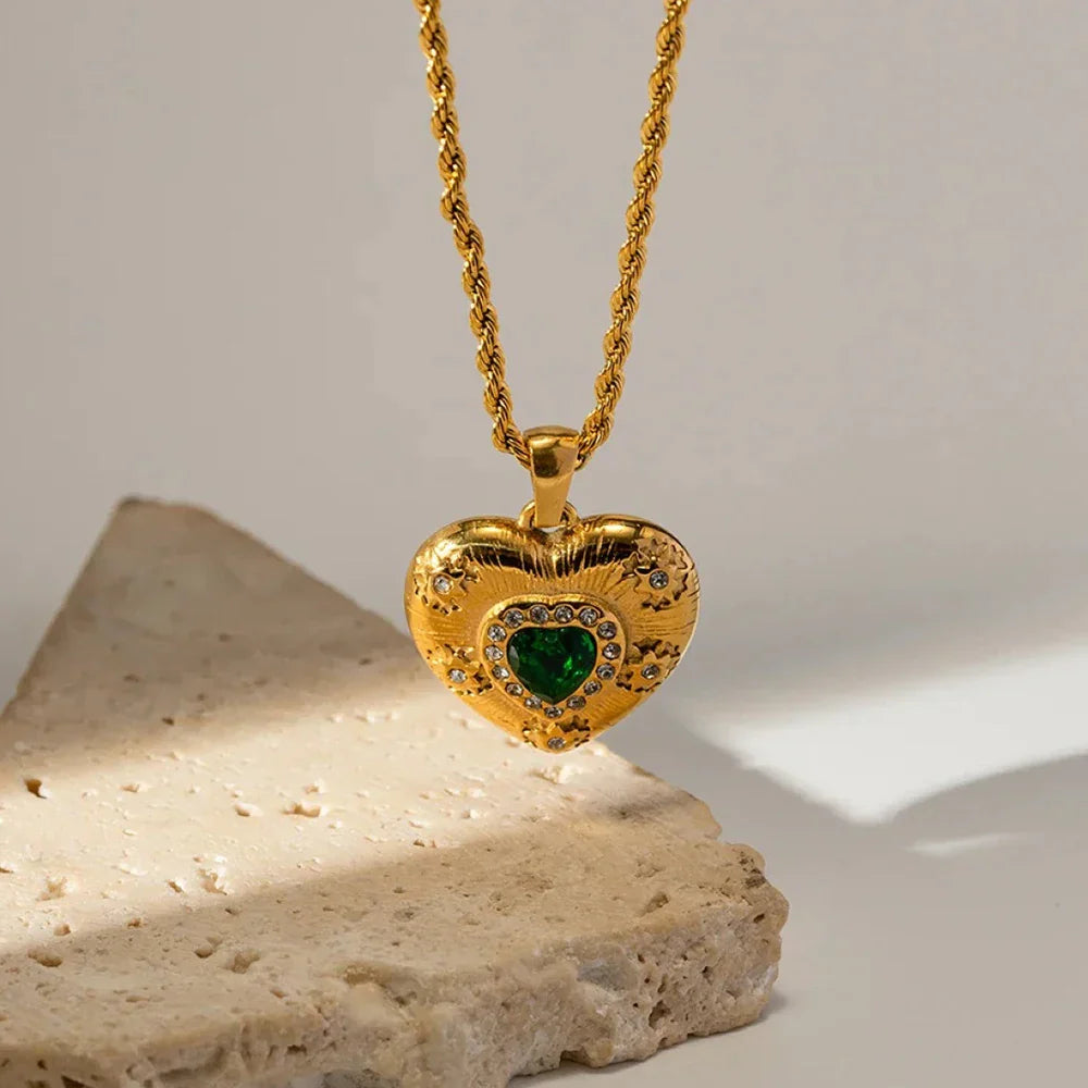 Vintage Heart Shaped Zircon Necklace