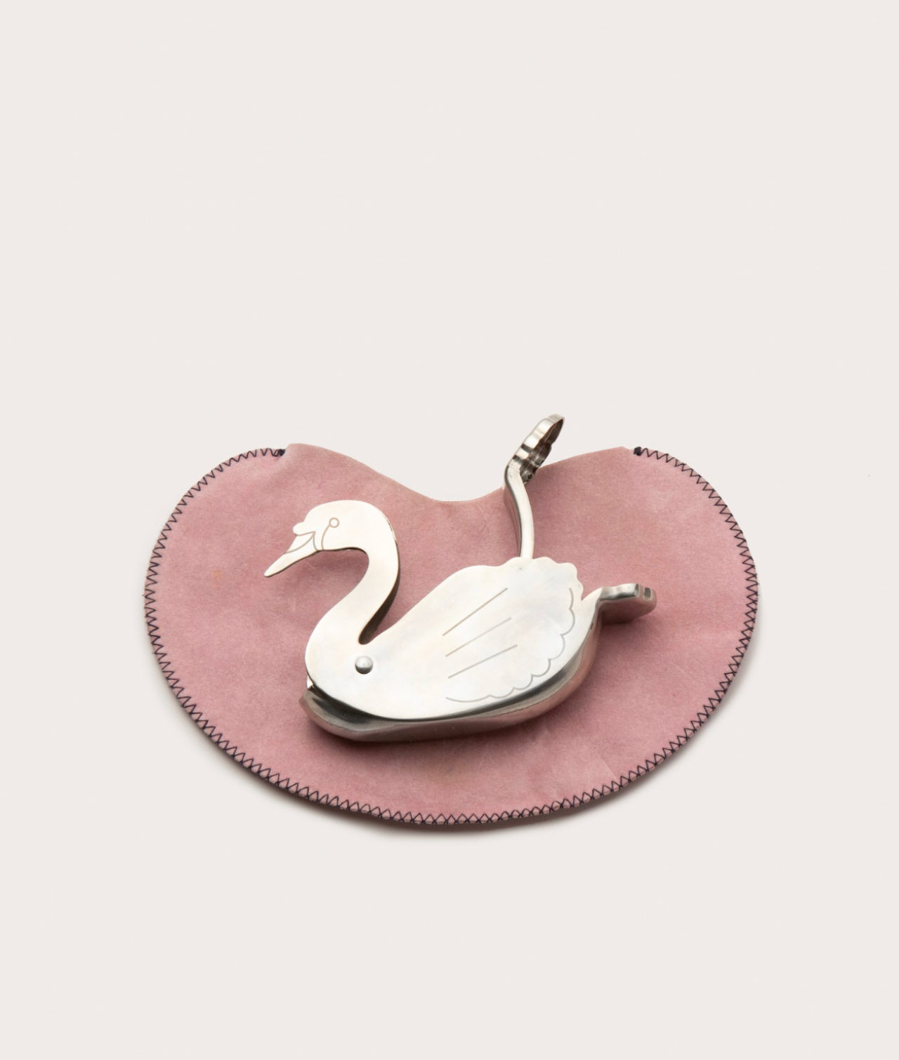 Swan Design Lemon Squeezer in Durable Material