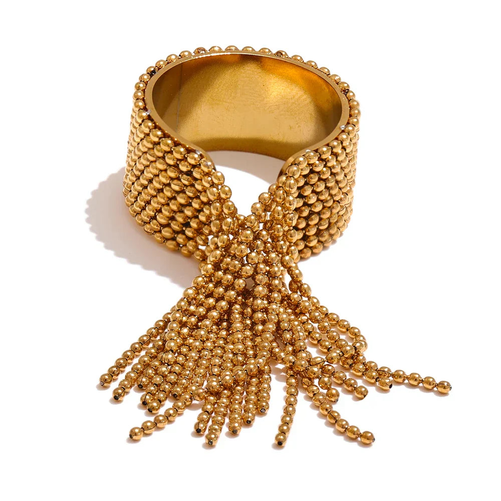 Stylish Tassel Design Chain Ring