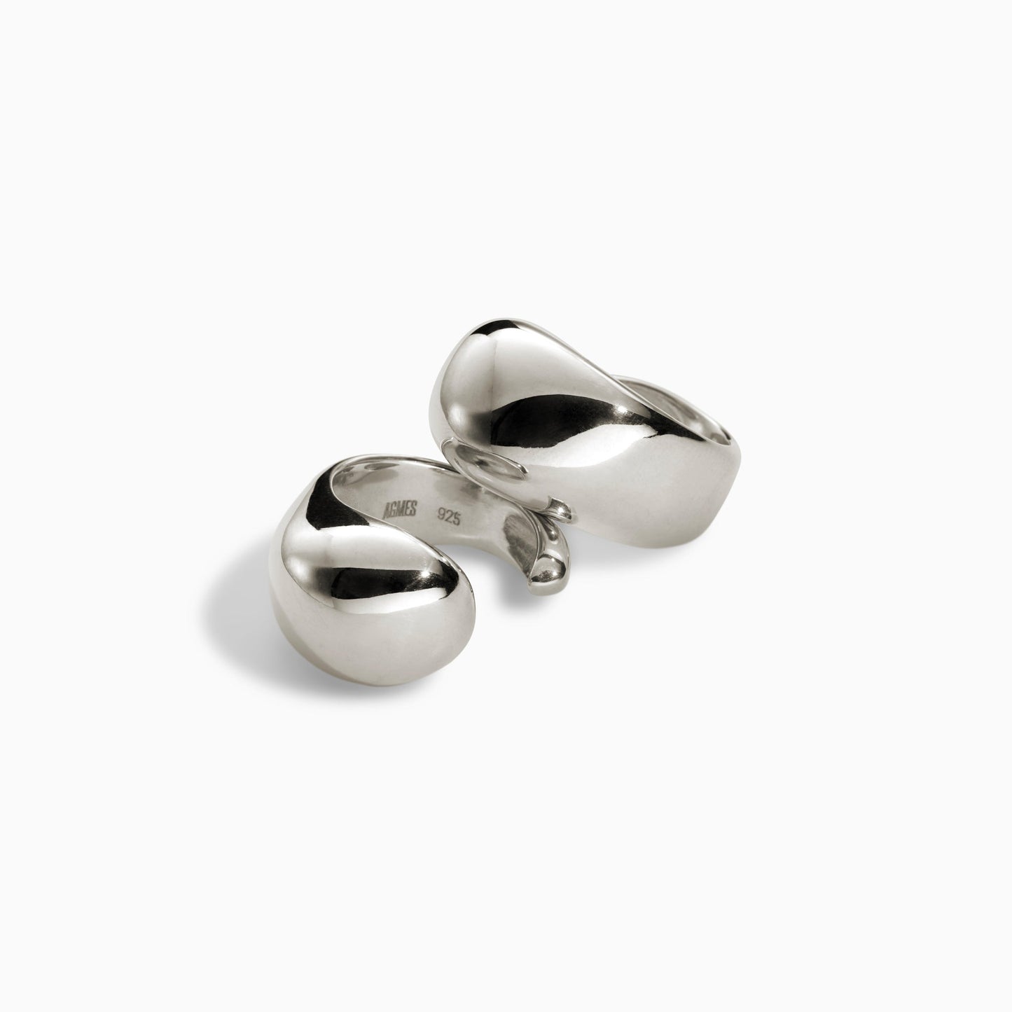 Elegant Ring Set in Silver 1