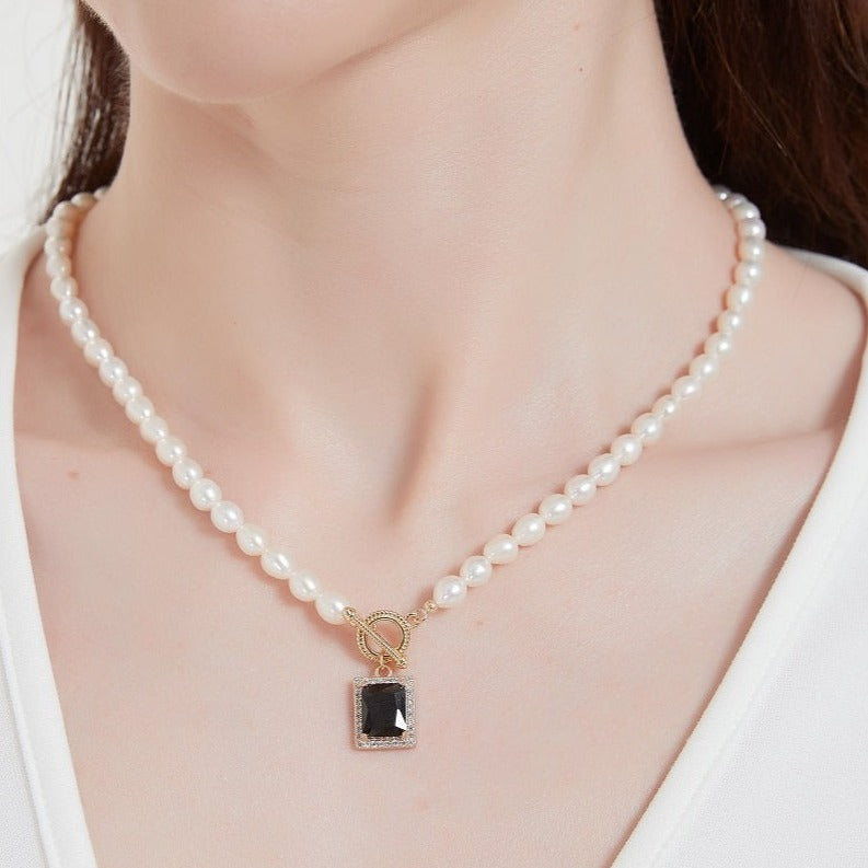 Square Pendant Necklace with Black Pearl Design