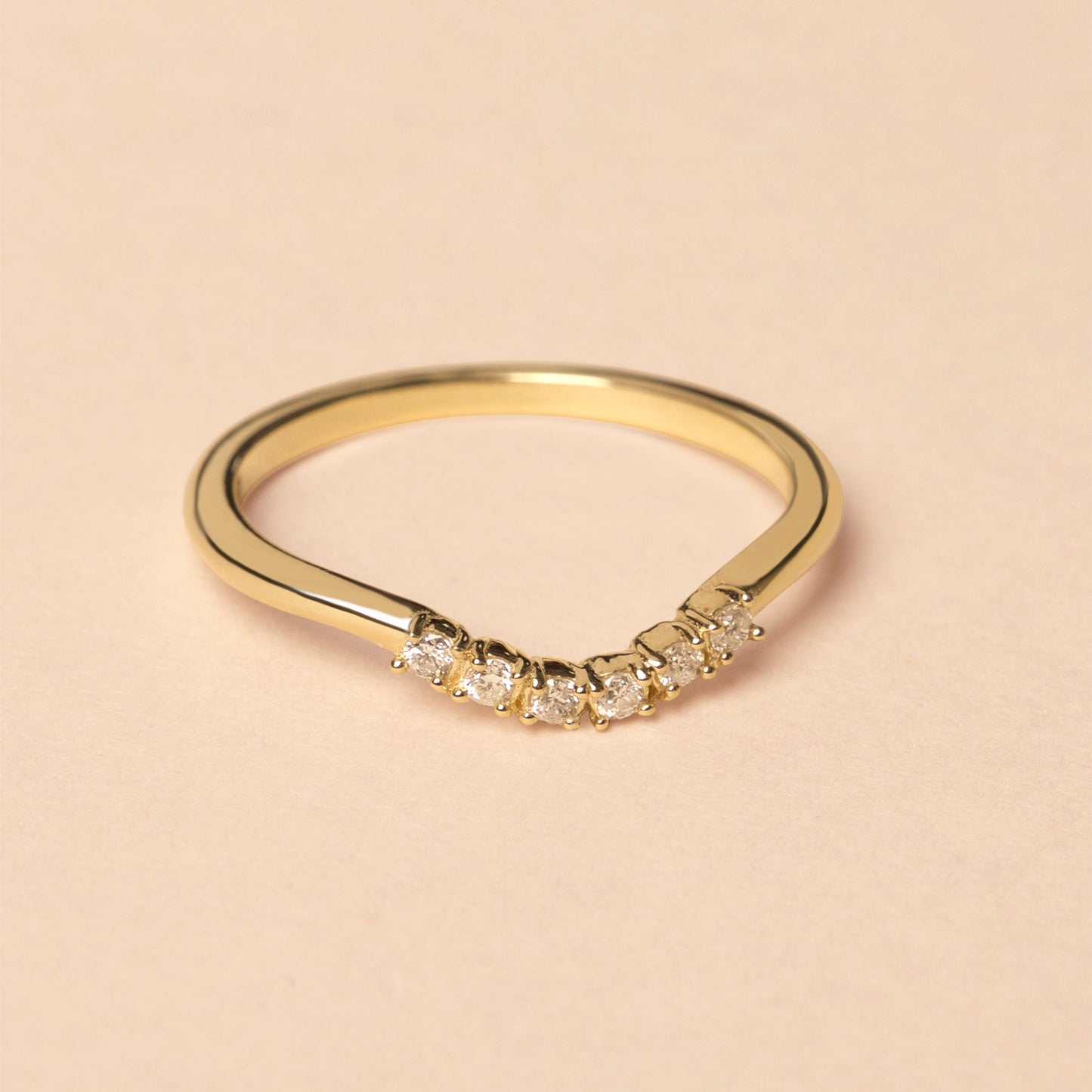 Elegant Six Diamond Curved Band Ring