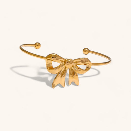 Elegant Golden Bow Knot Cuff Bracelet