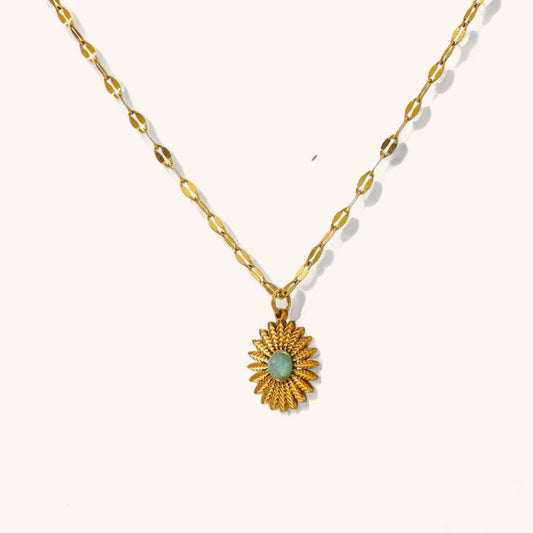 Flower Stone Pendant Necklaces for Elegant Style