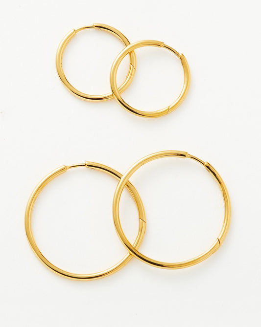 Elegant Hoop Earrings Set in Classic Style