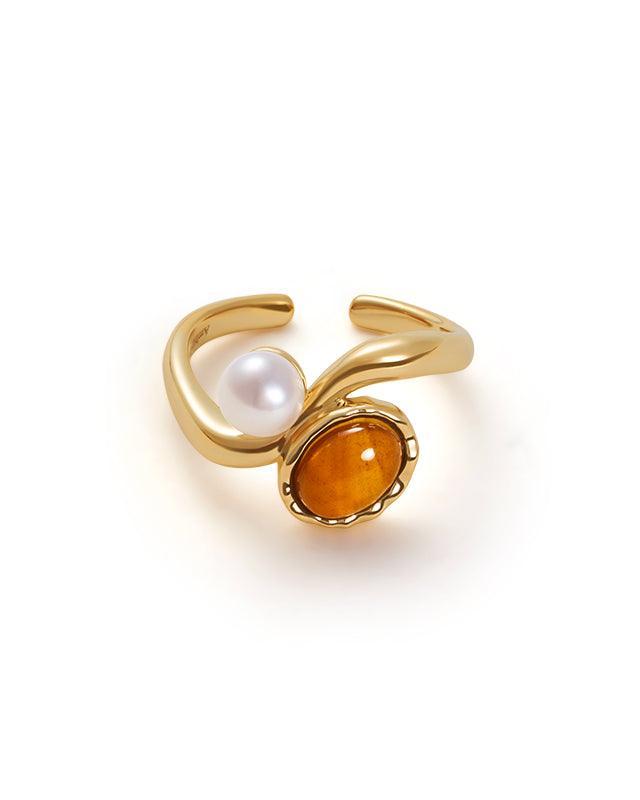 Amber Ring with Unique Dopamine Pulse Design