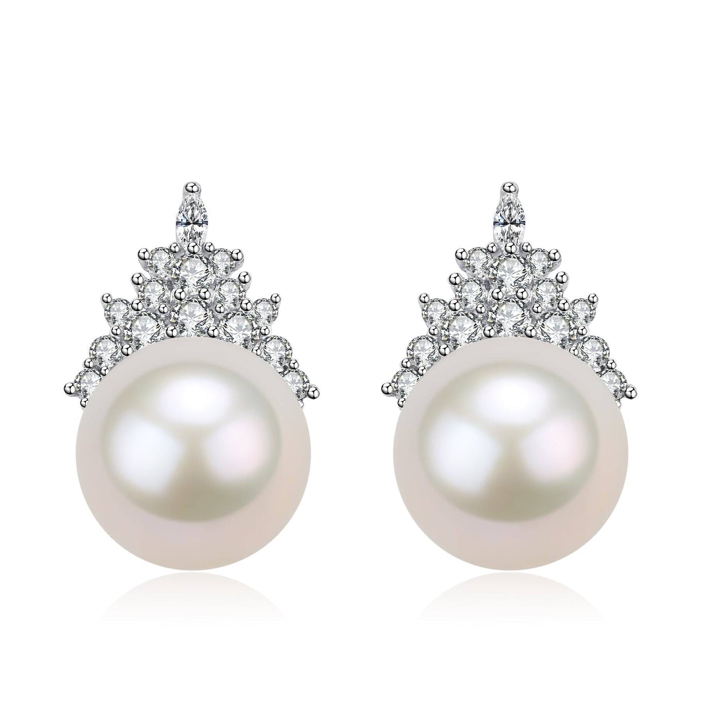 Freshwater Pearl and Queen Style Earrings