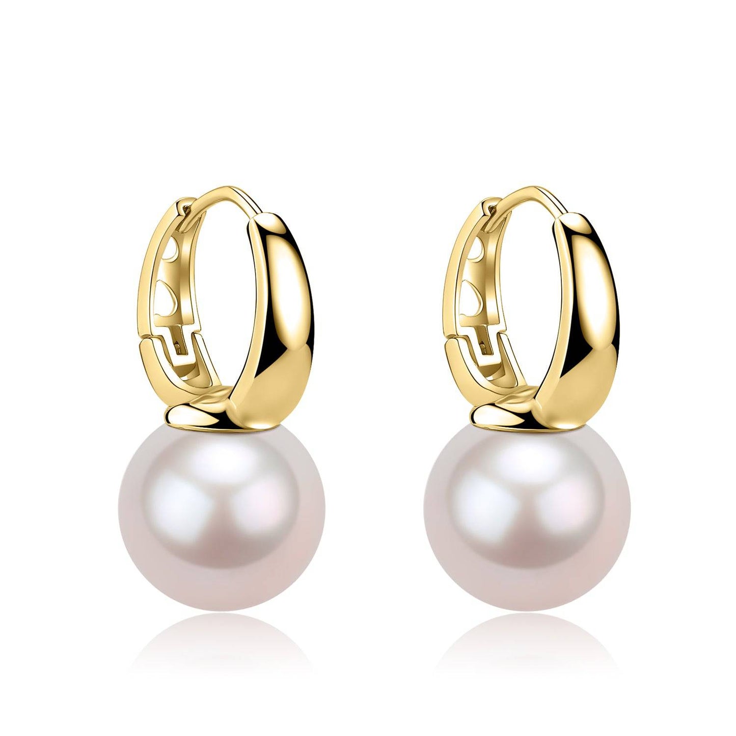 Freshwater Pearl Round Hoop Earrings in 11-12mm