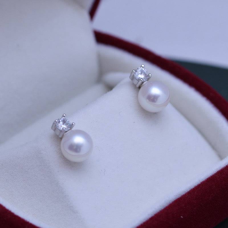 Freshwater Pearl Earrings with Sasha Design