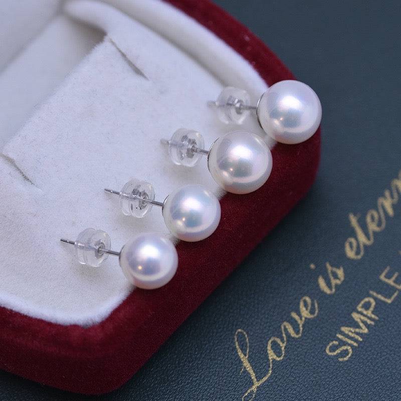 Elegant White Freshwater Pearl Stud Earrings